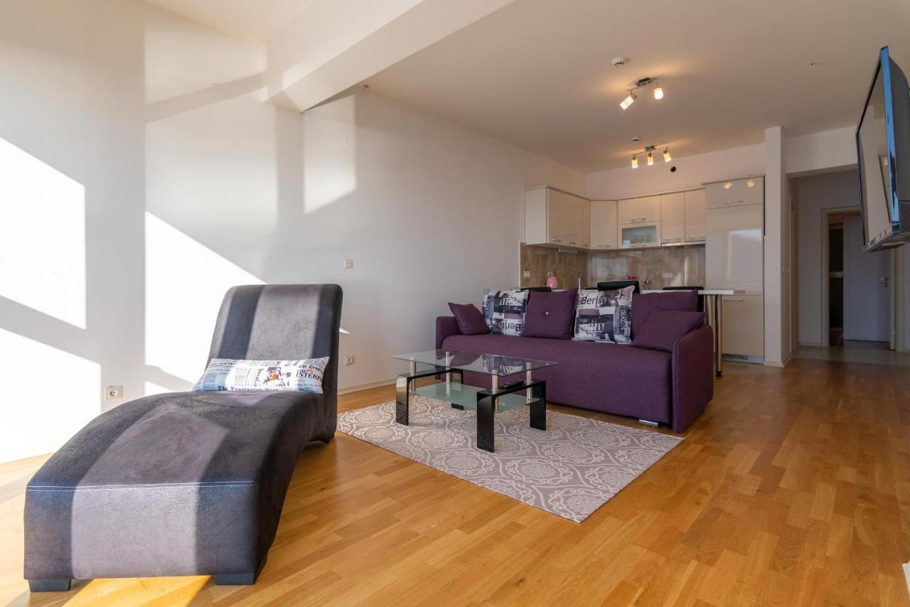 Apartment H704 บุดวา ภายนอก รูปภาพ