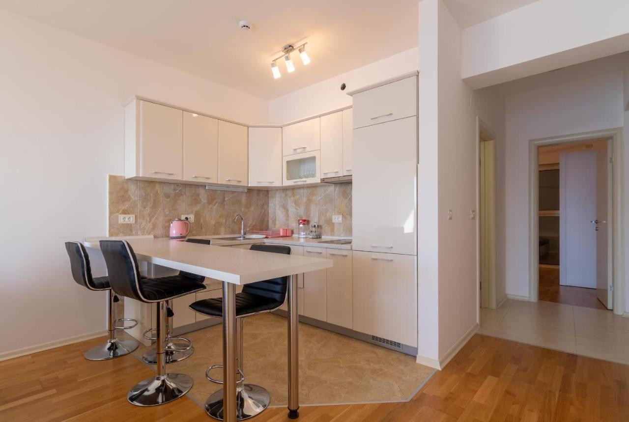 Apartment H704 บุดวา ภายนอก รูปภาพ