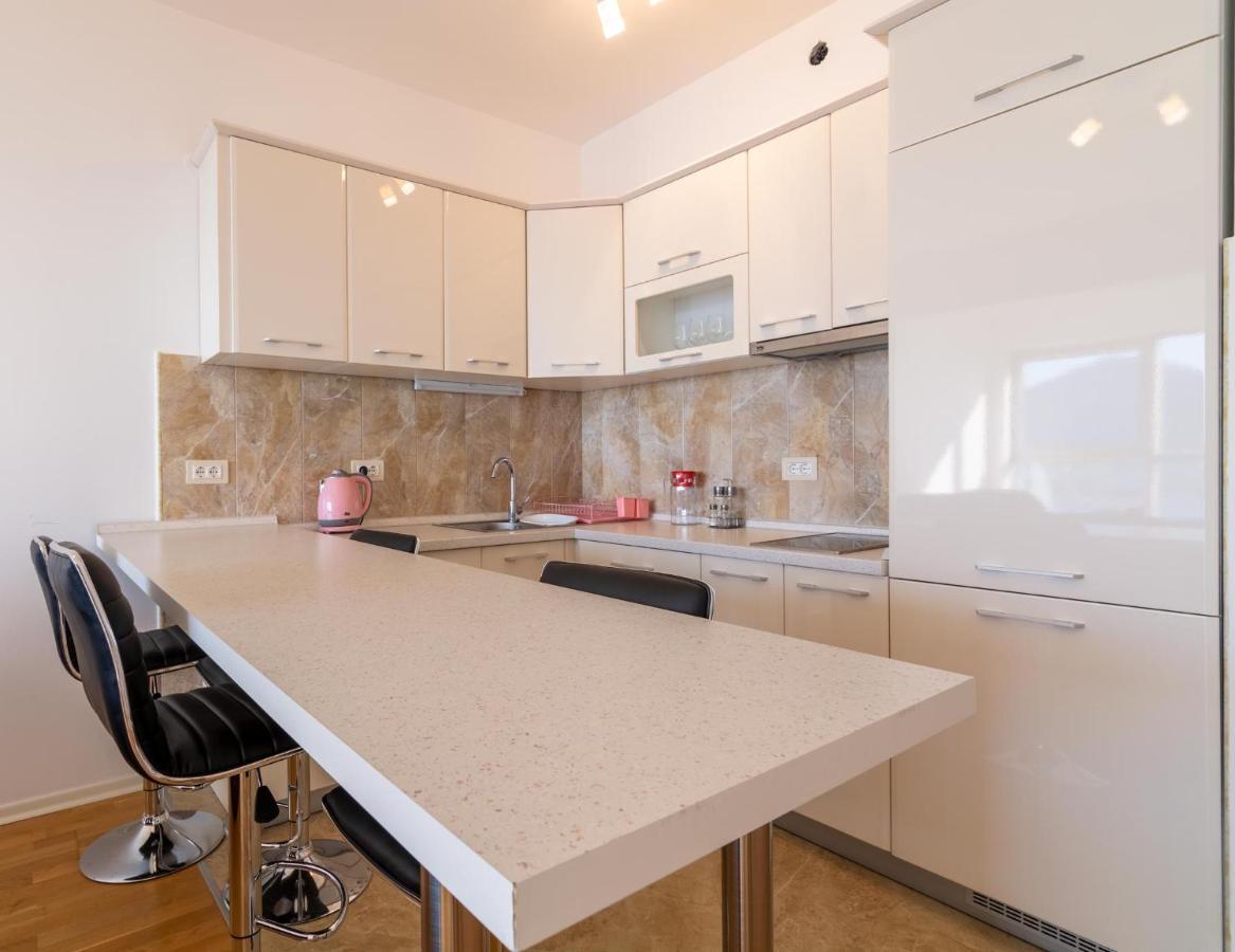 Apartment H704 บุดวา ภายนอก รูปภาพ